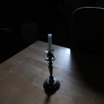 Moderne irische Tischlampe: stilvolle Beleuchtungsoption